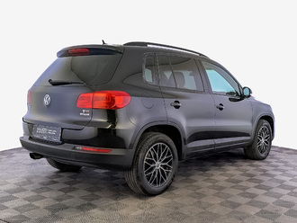 фото Volkswagen Tiguan I 2012