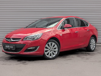 фото Opel Astra J 2012