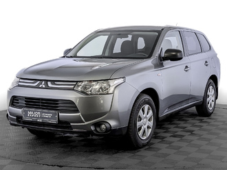 фото Mitsubishi Outlander III 2013