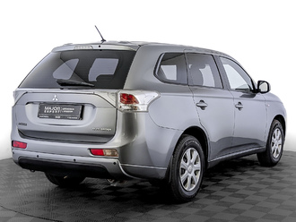 фото Mitsubishi Outlander III 2013