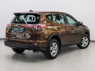 фото Toyota RAV 4 IV 2017