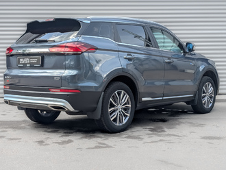 фото Geely Atlas Pro 2021