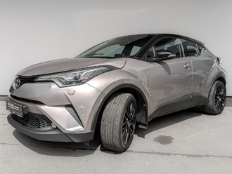 фото Toyota C-HR 2019
