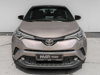 фото Toyota C-HR 2019