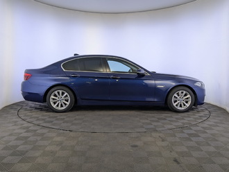 фото BMW 5 (F10/F11) 2016