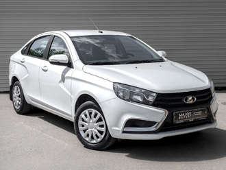 фото Lada Vesta 2017