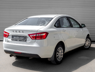 фото Lada Vesta 2017