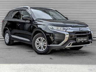 фото Mitsubishi Outlander III 2020