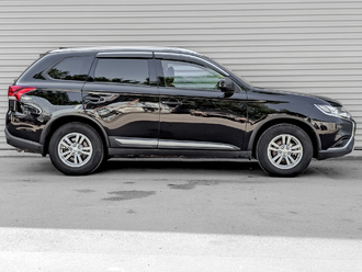 фото Mitsubishi Outlander III 2020