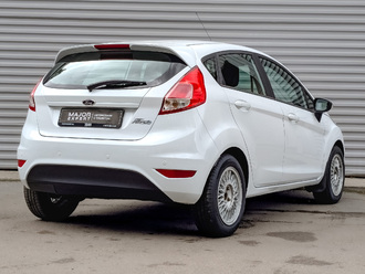 фото Ford Fiesta VII 2016