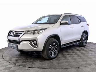 фото Toyota Fortuner II 2019