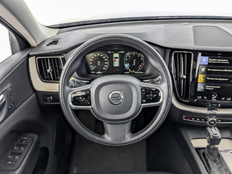 фото Volvo XC60 2020 с пробегом