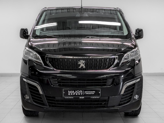 фото Peugeot Traveller 2019