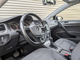 Volkswagen Golf с пробегом в автосалоне Форис Авто