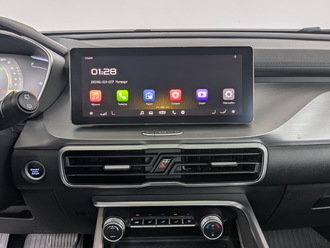фото Geely Coolray 2023