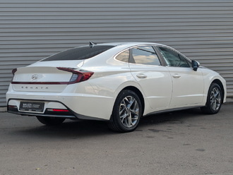 фото Hyundai Sonata VIII 2020