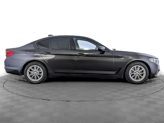 фото BMW 5 (G30/F90) 2019