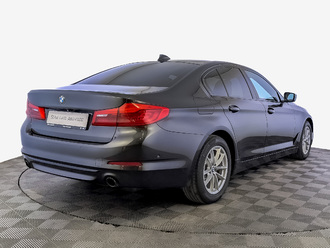 фото BMW 5 (G30/F90) 2019