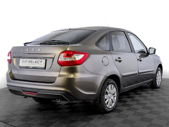 фото Lada Granta II 2020