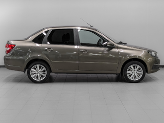 фото Lada Granta II 2024
