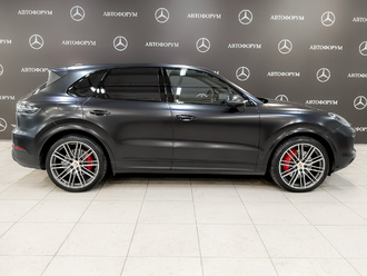 фото Porsche Cayenne III 2020