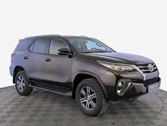 фото Toyota Fortuner II 2020