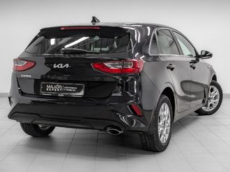 фото Kia Ceed III 2021