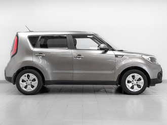 фото Kia Soul II 2018