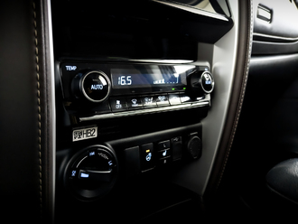 фото Toyota Fortuner II 2018