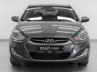 фото Hyundai Solaris I 2012