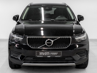 фото Volvo XC40 I 2021