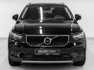 фото Volvo XC40 I 2021