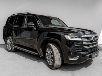 фото Toyota Land Cruiser 300 2022