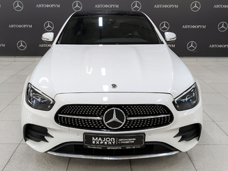 фото Mercedes-Benz E (W/S213) 2022