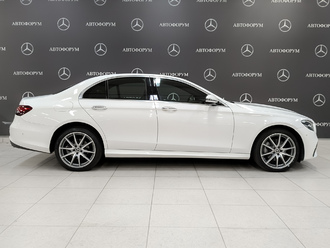 фото Mercedes-Benz E (W/S213) 2022