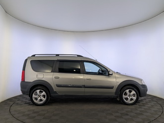 фото Lada Largus 2019