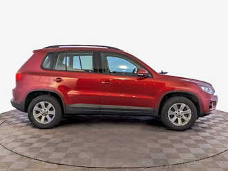 фото Volkswagen Tiguan I 2013
