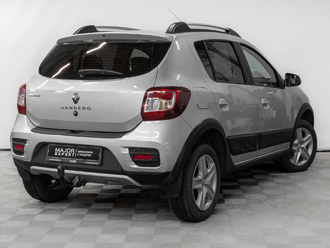 фото Renault Sandero II 2015