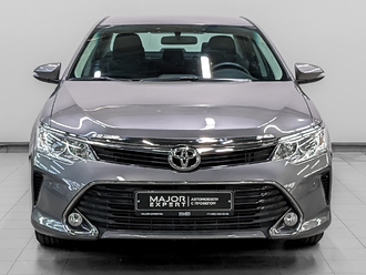 фото Toyota Camry VII 2016
