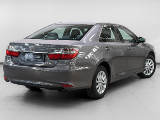 фото Toyota Camry VII 2016
