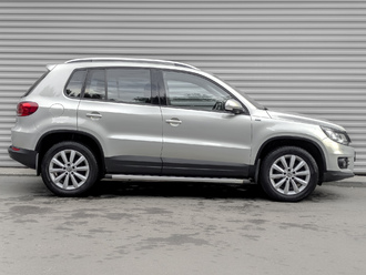 фото Volkswagen Tiguan I 2016