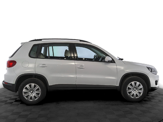 фото Volkswagen Tiguan I 2015