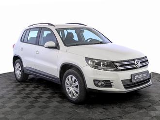 фото Volkswagen Tiguan I 2015