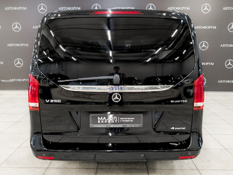 фото Mercedes-Benz V (W447) 2015