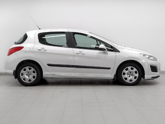 фото Peugeot 308 2012
