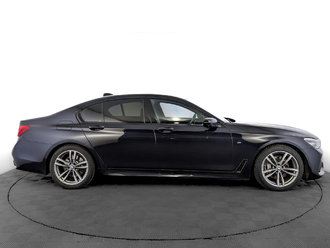 фото BMW 7 (G11/G12) 2019