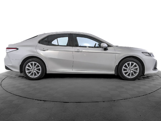 фото Toyota Camry VIII 2021