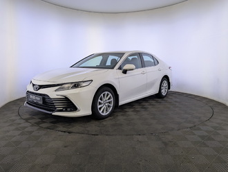 фото Toyota Camry VIII 2021