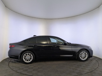 фото BMW 5 (G30/F90) 2021