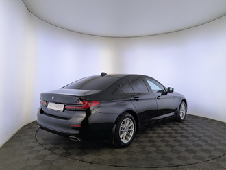 фото BMW 5 (G30/F90) 2021